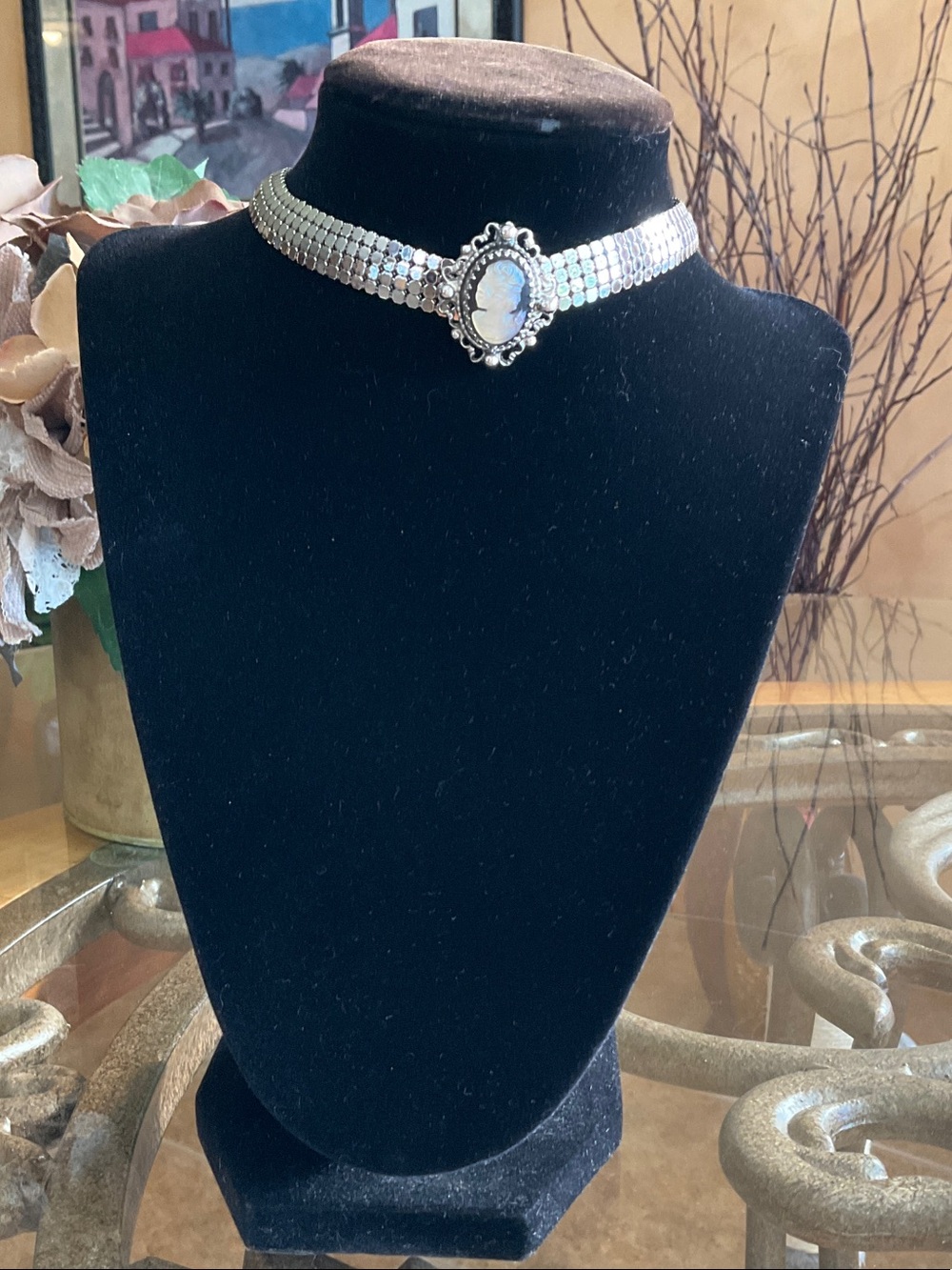 Whiting & Davis White Iridescent Cameo Choker Necklace